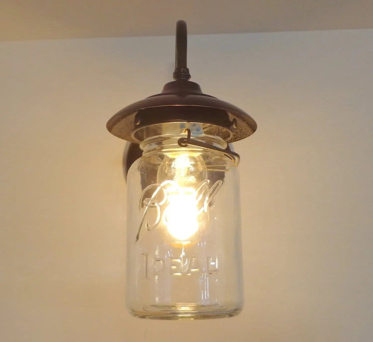 Exterior Outdoor Mason Jar Wall Sconce Light With Vintage Jar