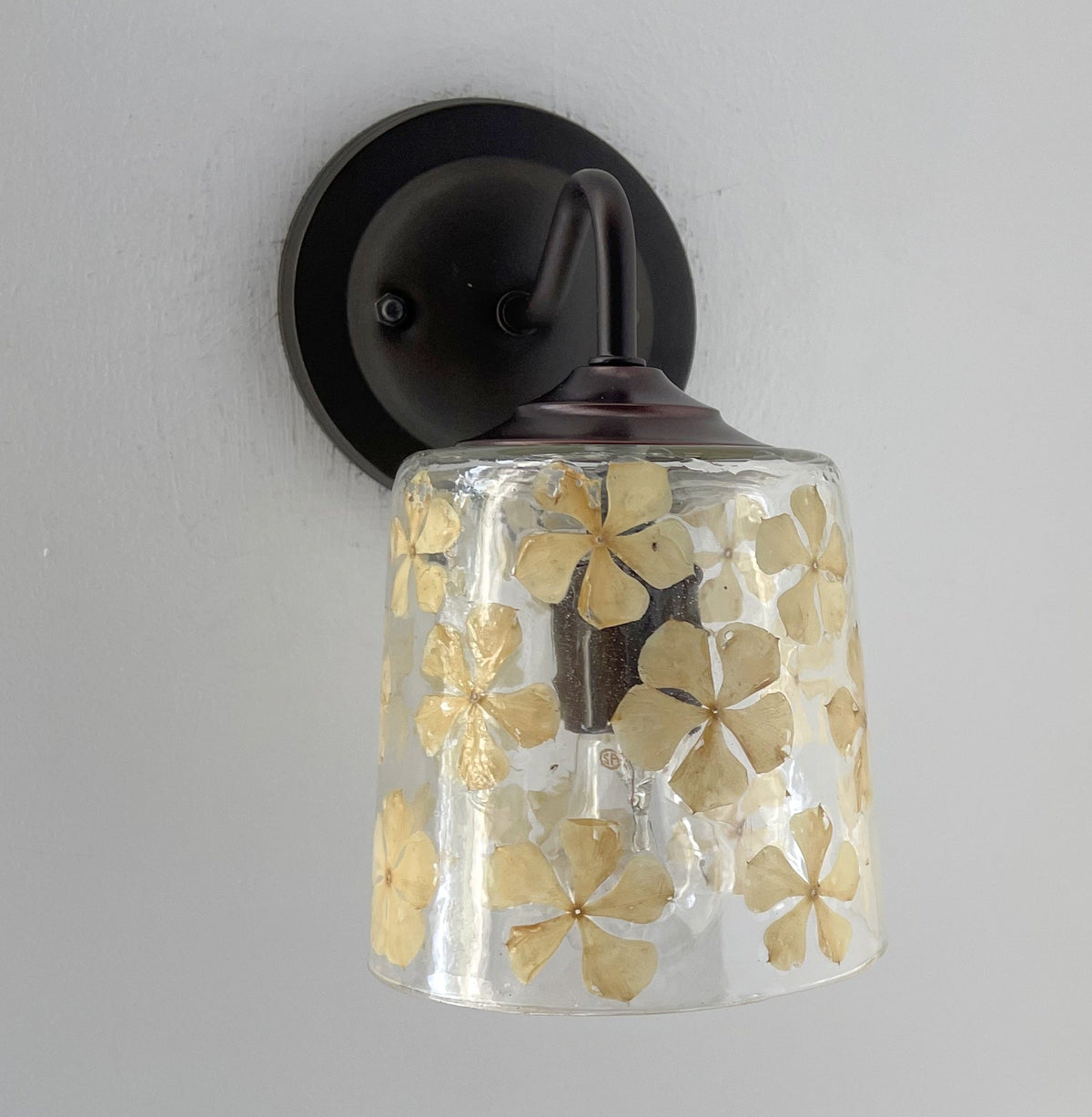  WHIMSICAL Pressed Floral Glass Wall Sconce Light