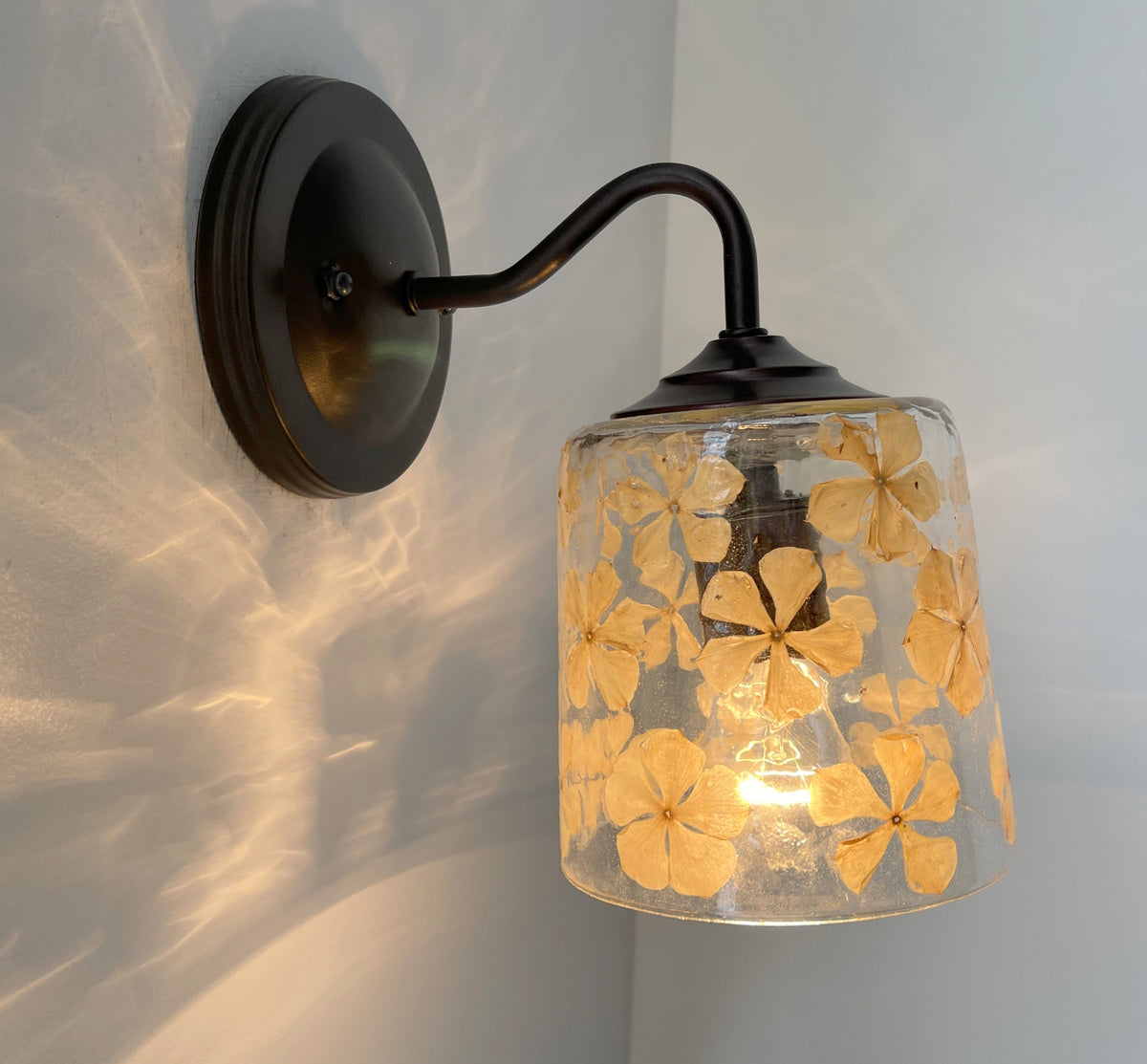 WHIMSICAL Pressed Floral Glass Wall Sconce Light