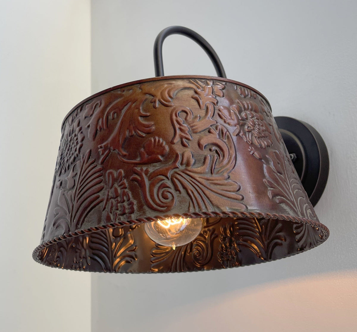  Bronze Copper Embossed Wall Sconce Light Fixture