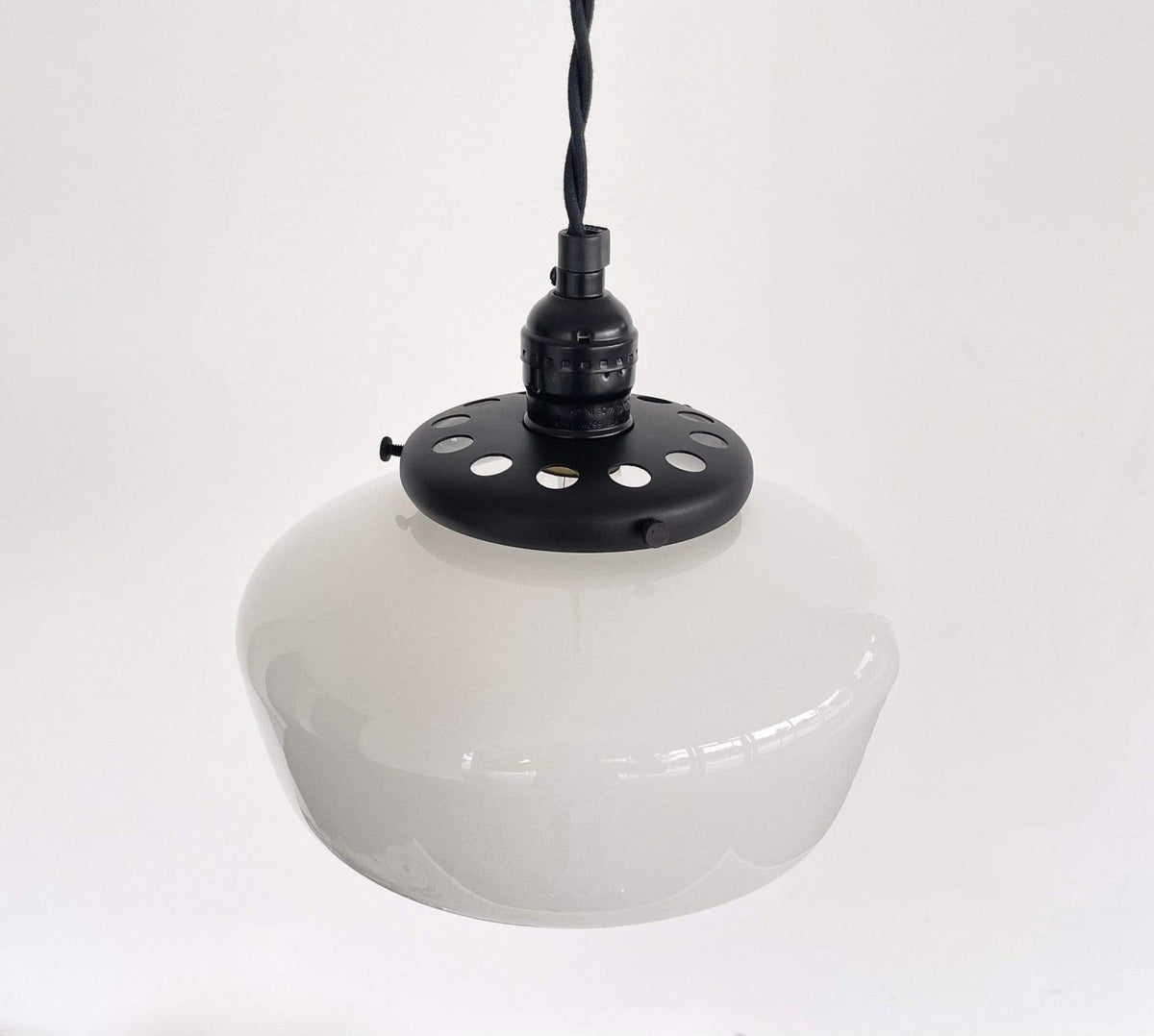  Schoolhouse Heritage Pendant Light