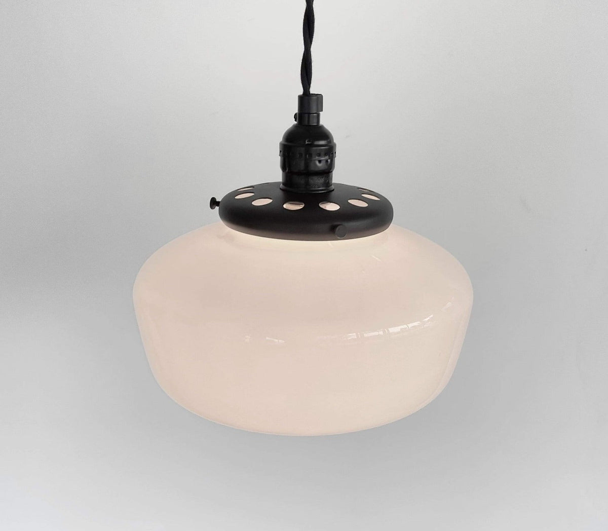  Schoolhouse Heritage Pendant Light